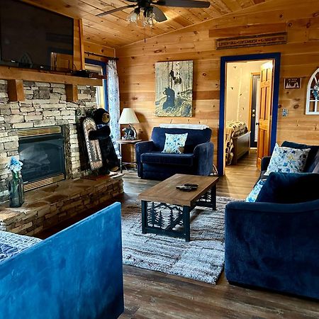 Blue Beary Delight Newly Renovated Near Everything Севьервилл Экстерьер фото