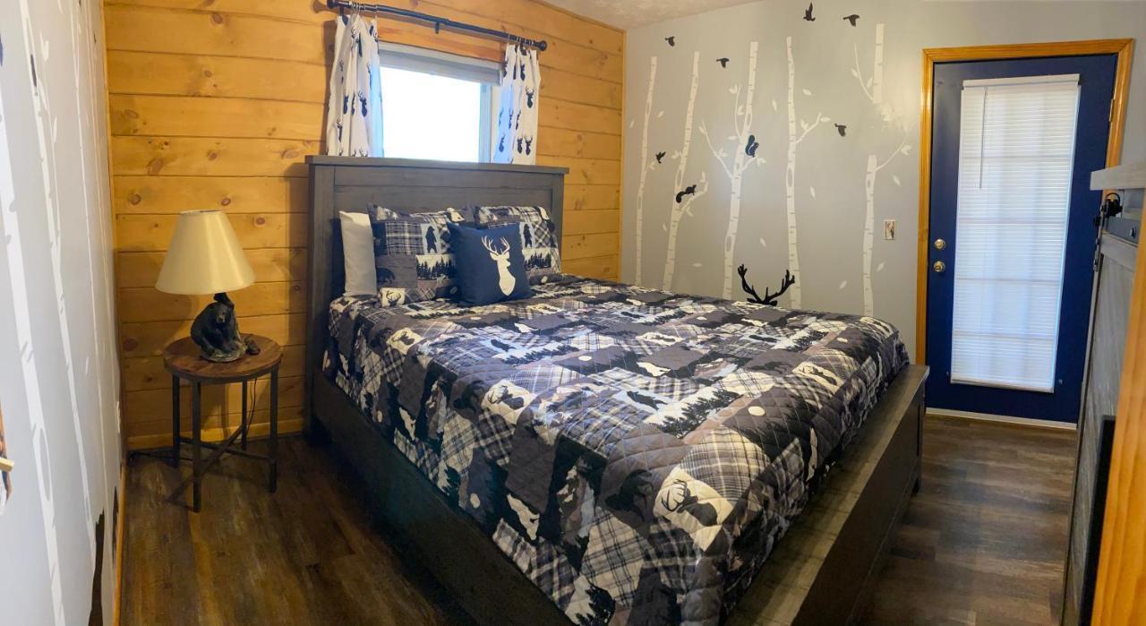 Blue Beary Delight Newly Renovated Near Everything Севьервилл Экстерьер фото
